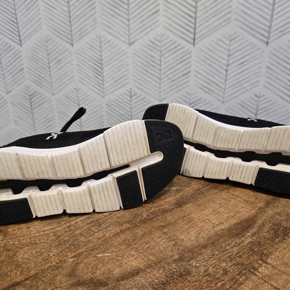 On Running Black and Gray Sneakers - Picture 6 of 8